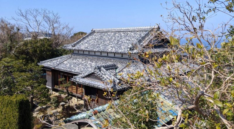 淡路島、高台から海のある風景